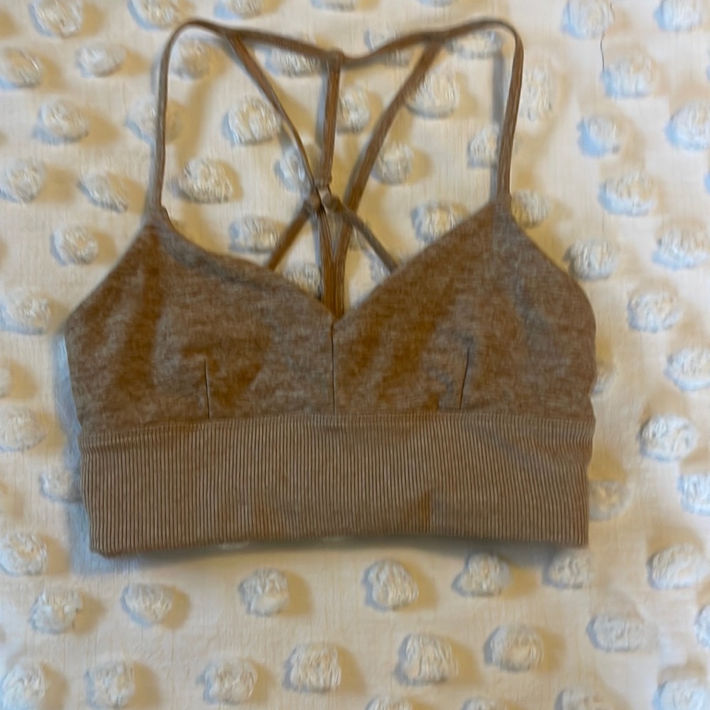 Alo Yoga sports bra